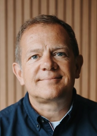 Iain Pearson